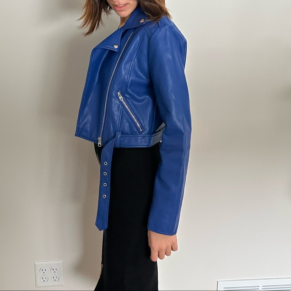 Leather jacket - Picture 3 of 5